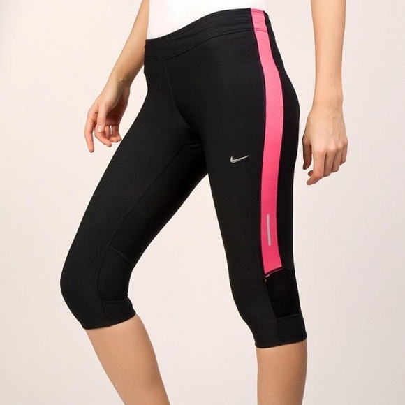 Nike Dri-fit capri - Picture 1 of 7